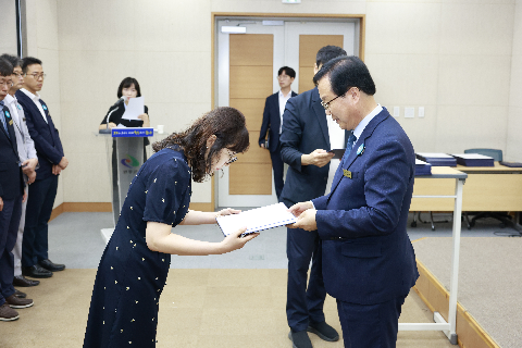 하반기 사령교부 6급이상 (93).JPG