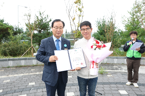 사랑드리봉사회와 함께하는 '초록발거음' (15).JPG