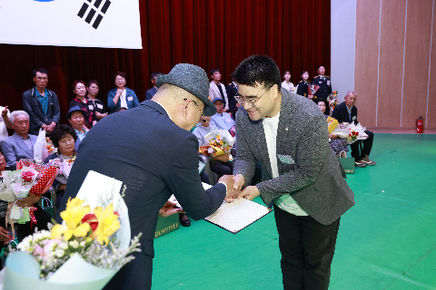 효도대상 시상 및 어르신 위안행사 (120).JPG