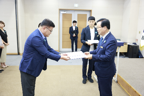 하반기 사령교부 6급이상 (29).JPG