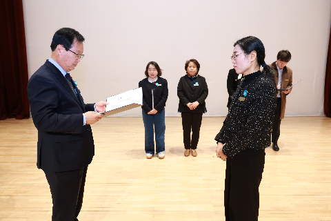 종무식 및 문성철 부군수 이임식 (152).JPG