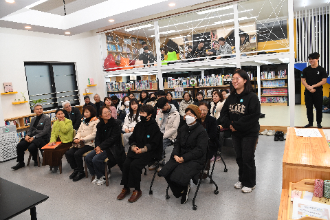 철쭉작은도서관 새단장 재 오픈식 (27).JPG