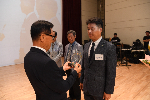 노인의 날 기념행사 (54).JPG