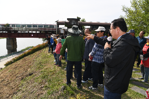 삼례읍 상사화심기 (6).JPG