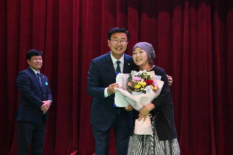 삼례읍 어르신 문화공연및 나눔행사 (43).JPG