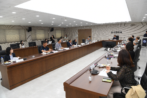 완주군 인재육성재단 이사회 (4).JPG