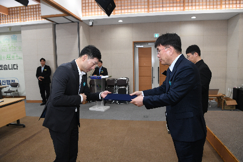 시설관리공단 직원 임용식 및 윤리경영 헌장선포 (55).JPG