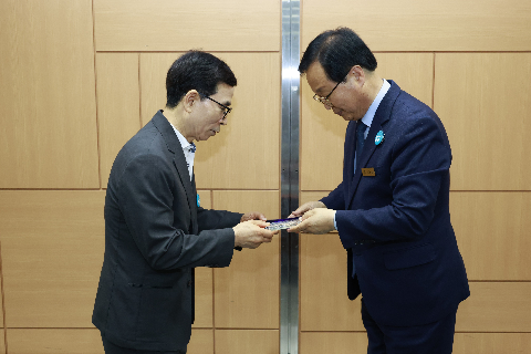 인재육성재단 이사회 (22).JPG