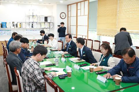 완주로컬푸드 협동조합 임원 간담회 (1).JPG