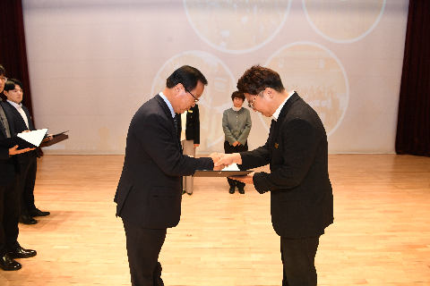 직원월례회 (10).JPG