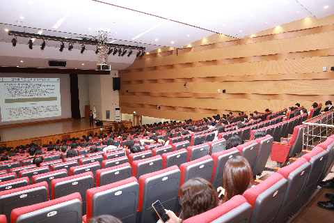 8월 직원 월례회 (23).JPG