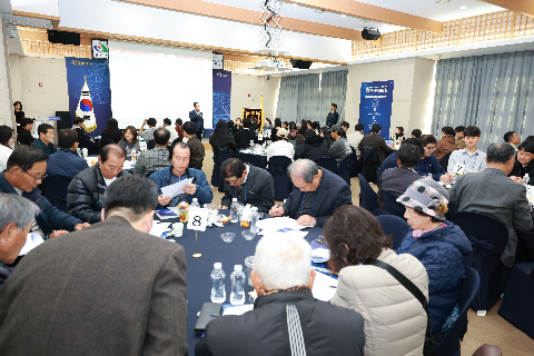 100인 원탁토론회 (5).JPG