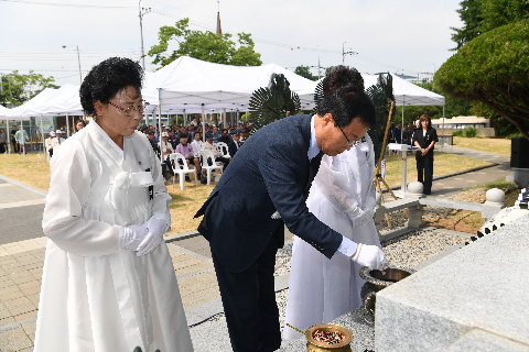 현충일추념식 (38).JPG