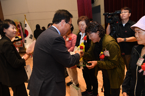 효도대상 및 어르신 위안 행사 (43).JPG