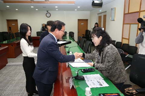 렴군민감사관 위촉식 (28).JPG
