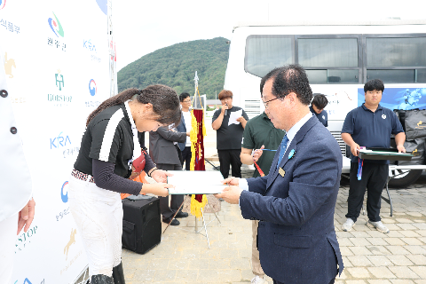 제1회 완주군 공공승마장 전국승마대회 (36).JPG