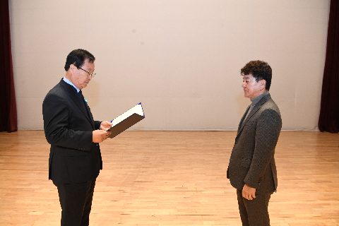 직원월례회 (45).JPG