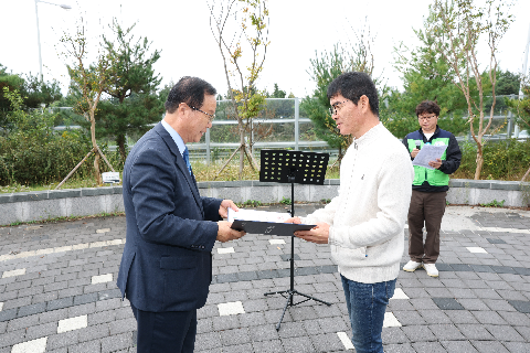 사랑드리봉사회와 함께하는 '초록발거음' (13).JPG