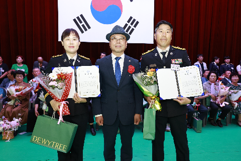 효도대상 시상 및 어르신 위안행사 (114).JPG