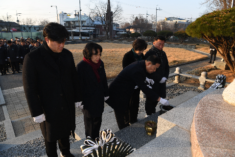 새해 충혼탑 참배 (14).JPG
