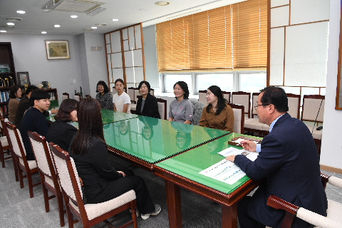 삼봉지구 국공립어린이집 성금전달식 (2).JPG