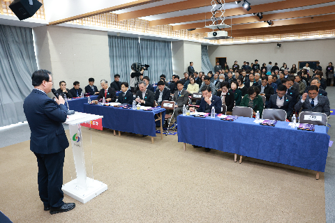 완주경제 발전 토론회 (4).JPG