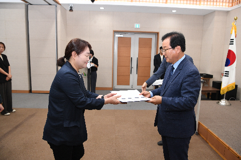 하반기 정기인사 사령교부 (205).JPG