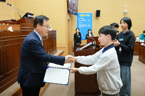 완주군 어린이·청소년의회 개원식 (99).JPG