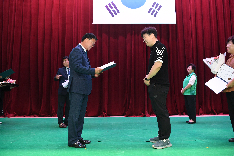 삼례읍 어르신 문화공연및 나눔행사 (48).JPG
