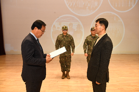 직원월례회 (52).JPG