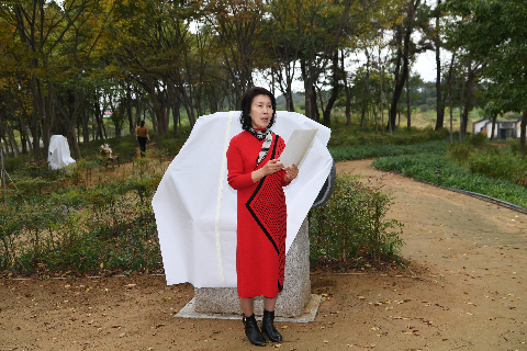 만가리 시비 제막식 (13).JPG