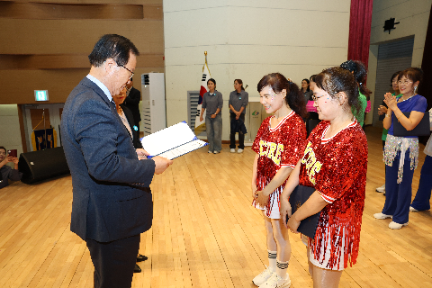 완주체육회장배 건강체조 경연대회 (98).JPG