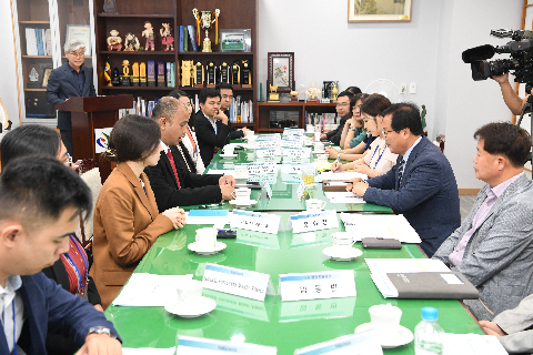 지방행정과정 개발도상국 공무원 완주군 방문 (5).JPG