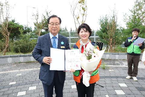 사랑드리봉사회와 함께하는 '초록발거음' (11).JPG