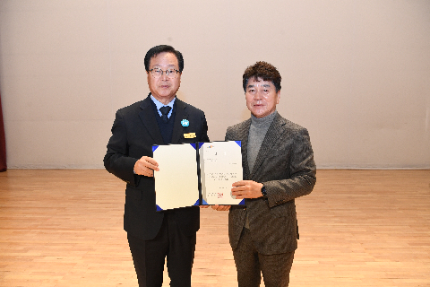 직원월례회 (48).JPG