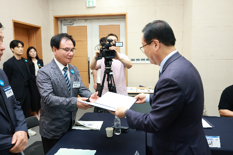 완주 대도약 발전위원회 출범식 (75).JPG