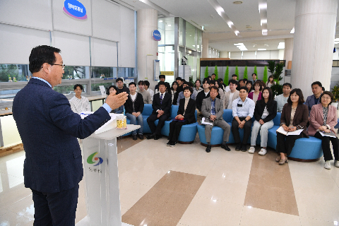 민원실 친절다짐 교육 (12).JPG