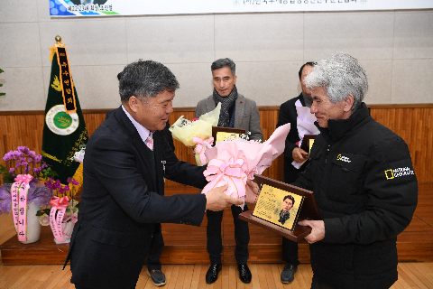 후계농업경영인 완주군연합회장 이·취임식 (12).JPG