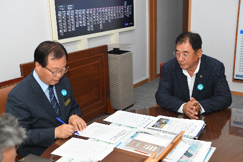 대한한돈협회 이웃돕기 후원물품 전달식 (5).JPG