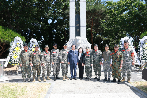 현충일 추념행사 (67).JPG