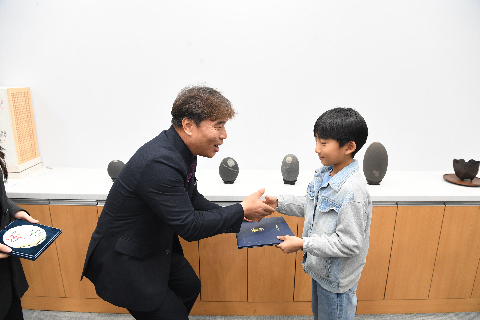 책읽는가족인증서 수여식 (3).JPG