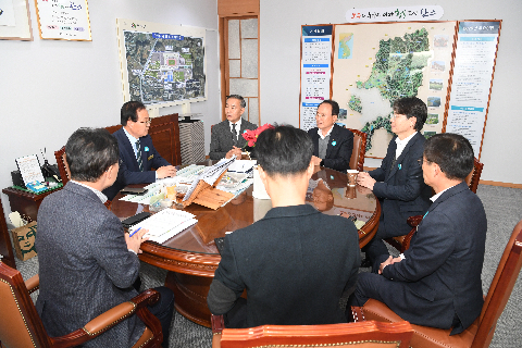 전북 지리산 낙농농협 이웃돕기 후원물품 전달식 (1).JPG