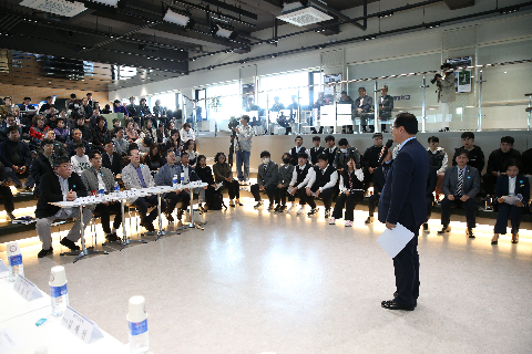 『수소의 날』수소산업 육성을 위한 비전 선포식 (15).JPG
