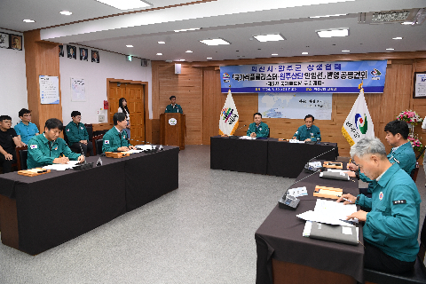 국가식품클러스터 인입선 반영 공동건의문 서명식 (8).JPG