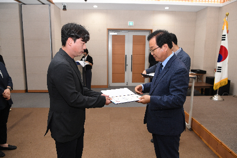 하반기 정기인사 사령교부 (202).JPG