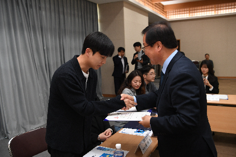 청년정책이장단 위촉식 (47).JPG