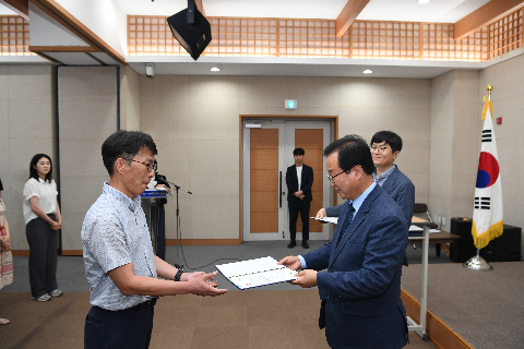 하반기 정기인사 사령교부 (94).JPG