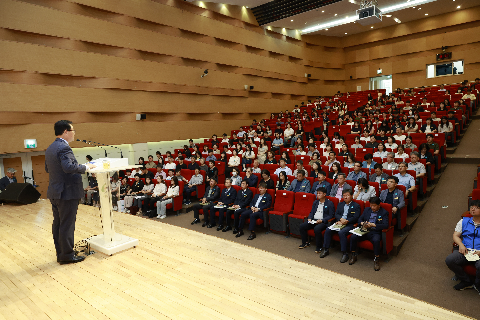 직원월례회 (39).JPG