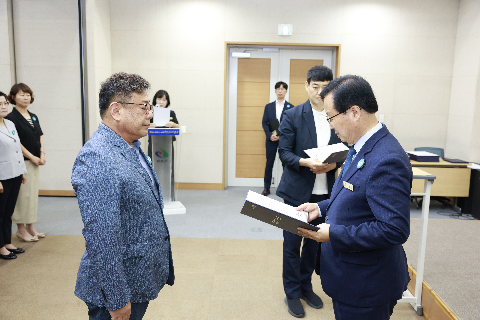하반기 사령교부 6급이상 (21).JPG
