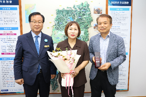 문화재단 후원금 전달식 (7).JPG